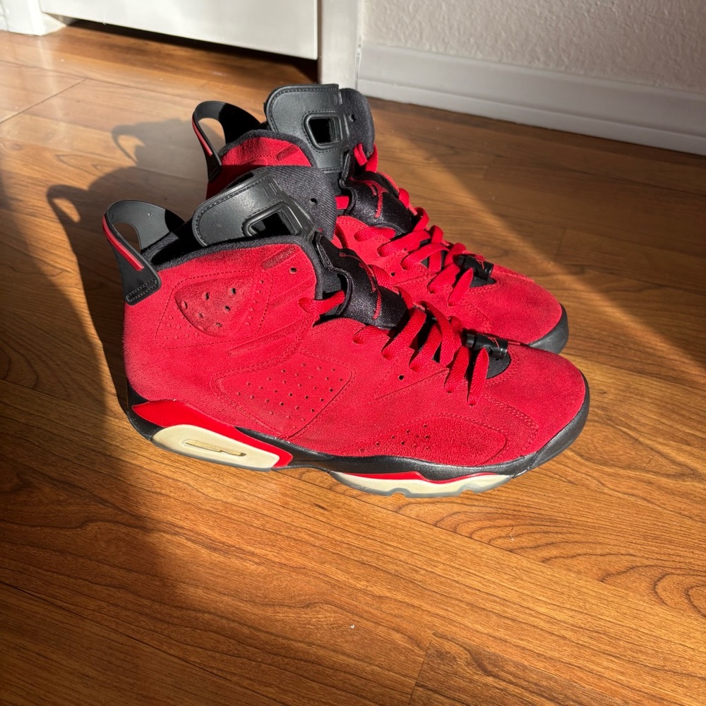 Air Jordan 6 Retro Toro Bravo